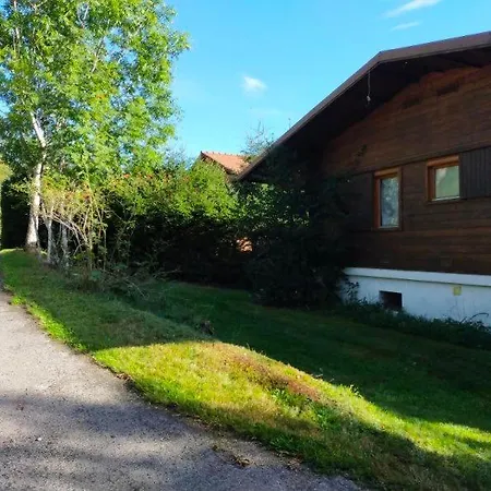 Avec Superbe Vue Degagee - 10 Min De Gerardmer Chalet *